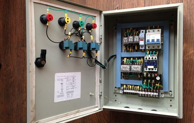 防爆控制柜安裝