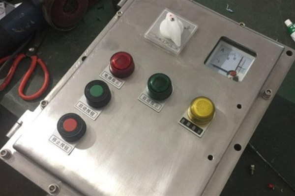 防爆配電箱出現(xiàn)問題都會什么原因?qū)е碌模? /></a>
                        </div>
                        <div   id=